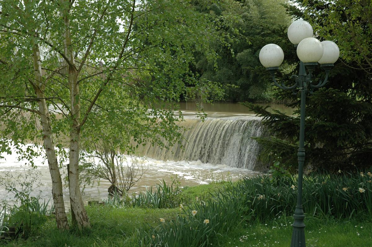 2008: Saint-Pierre-sur-Dropt, le Dropt
